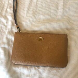 LAST CHANCE - Coach Leather Wristlet